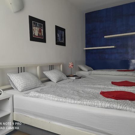 Apartman Maximilian Apartment Bratislava Luaran gambar