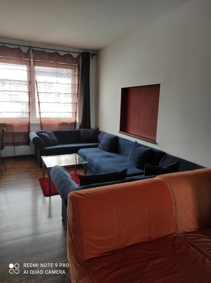 Apartman Maximilian Apartment Bratislava Luaran gambar