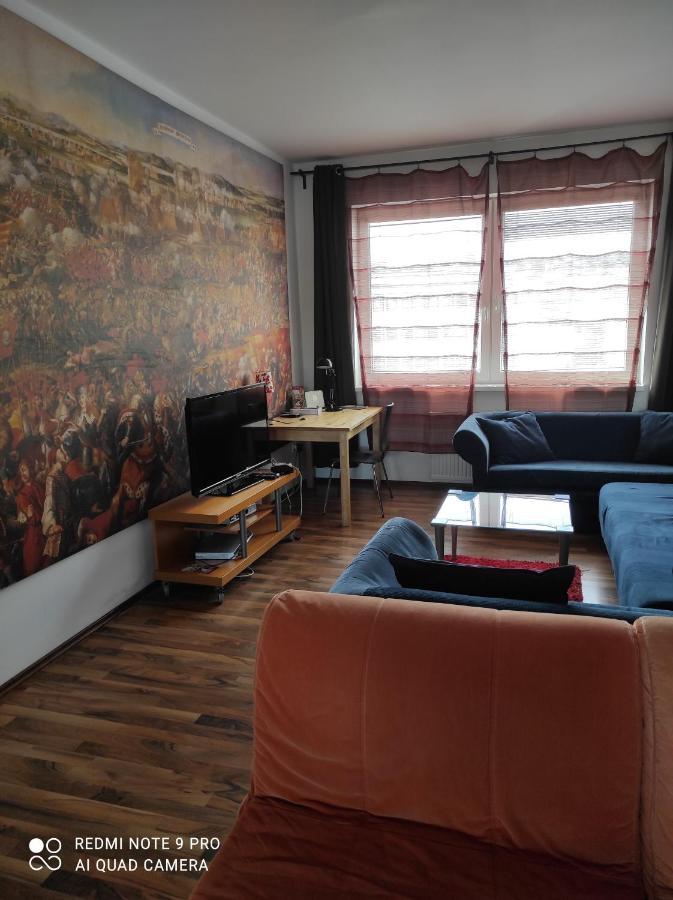 Apartman Maximilian Apartment Bratislava Luaran gambar