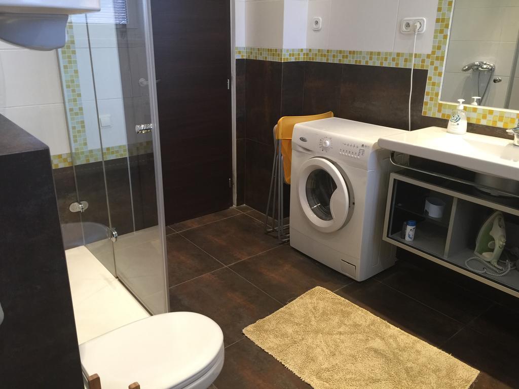 Apartman Maximilian Apartment Bratislava Luaran gambar