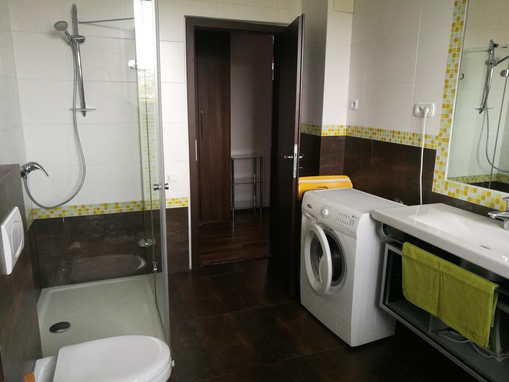 Apartman Maximilian Apartment Bratislava Luaran gambar