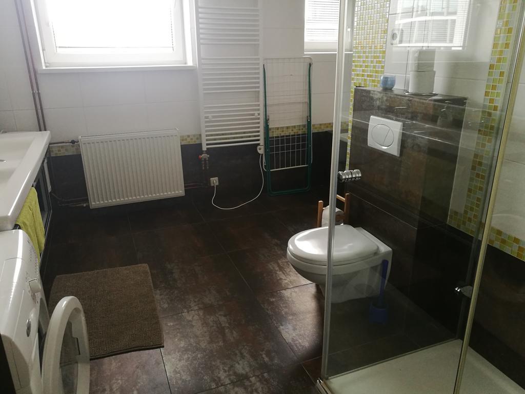 Apartman Maximilian Apartment Bratislava Luaran gambar