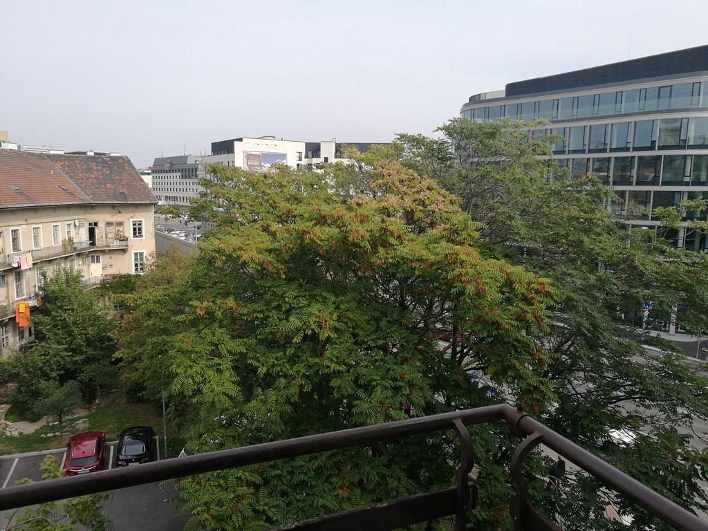 Apartment Maximilian Bratislava Luaran gambar