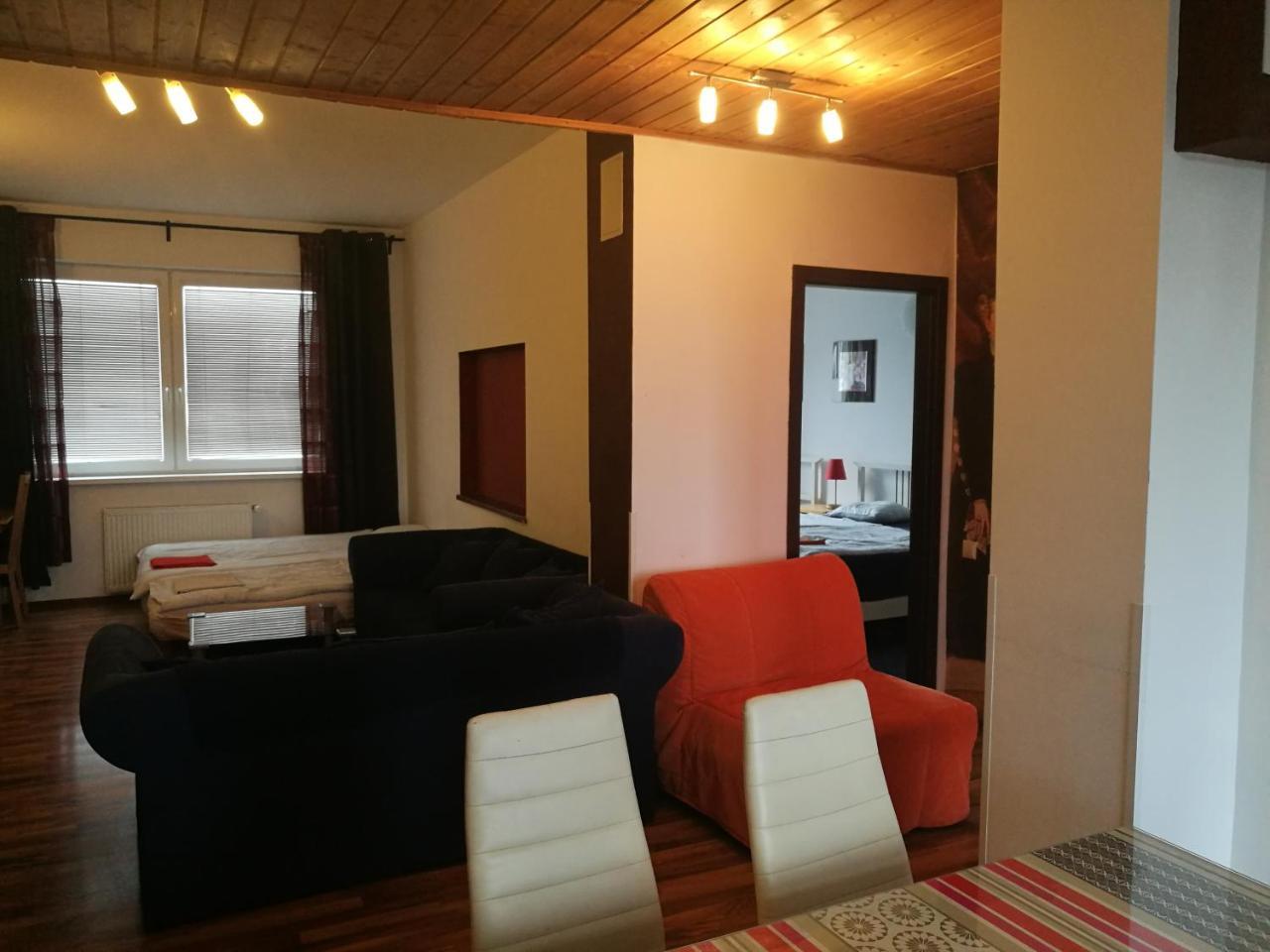 Apartment Maximilian Bratislava Luaran gambar
